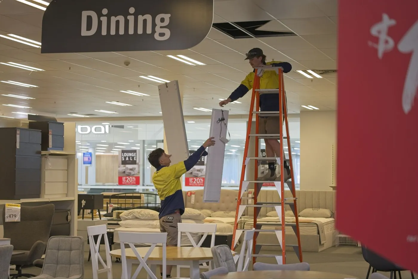 Lighting upgrade in a trading retail store